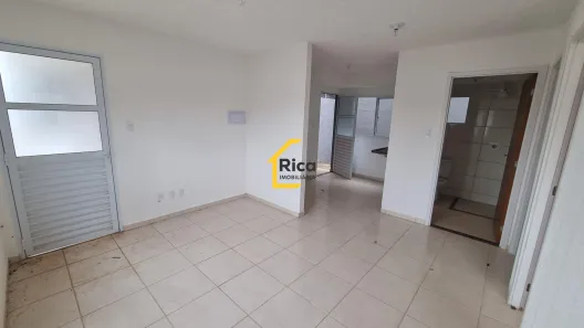 Apartamento com 2 Quartos para alugar, 47m² no Ypiranga, Valparaíso de Goiás