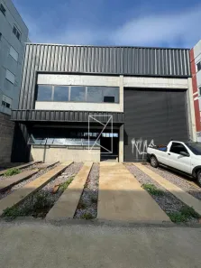 Prédio Comercial para alugar, 300m² no Santa Fé, Caxias do Sul