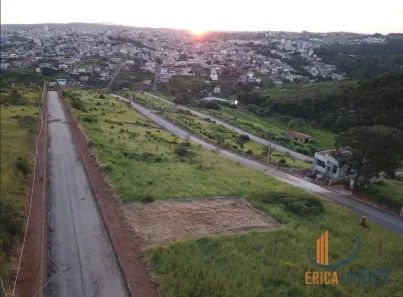 Lote/Terreno à venda, 220m² no Campo Alegre, Conselheiro Lafaiete