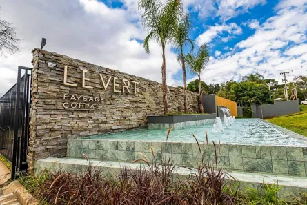 Lote/Terreno à venda, 310m² no Santa Cândida, Curitiba