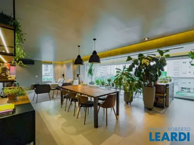 Apartamento com 4 Quartos à venda, 200m² no Alphaville Empresarial, Barueri