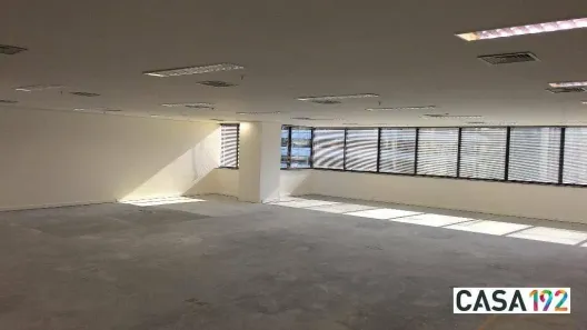 Sala Comercial para alugar, 206m² no Cidade Monções, São Paulo