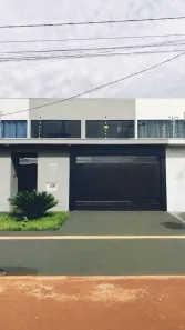 Casa com 3 Quartos para alugar, 205m² no Parque Alvorada, Dourados
