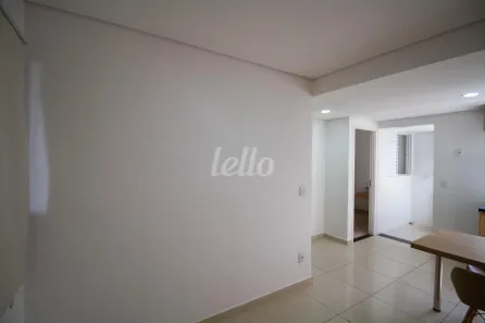 Apartamento com 2 Quartos para alugar, 34m² no Cidade Mãe do Céu, São Paulo