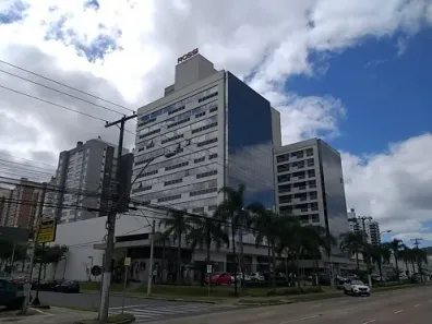 Sala Comercial para alugar, 76m² no Jardim do Salso, Porto Alegre
