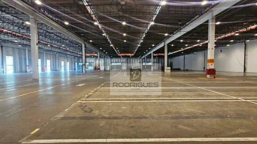 Galpão/Depósito/Armazém para alugar, 2150m² no Demarchi, São Bernardo do Campo