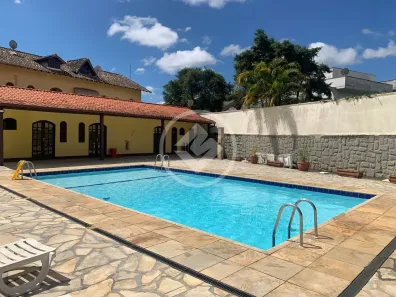 Casa de Condomínio com 2 Quartos à venda, 76m² no Parque São Luiz, Teresópolis