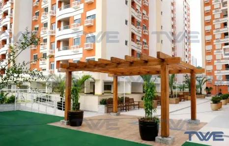 Apartamento com 2 Quartos à venda, 75m² no Barreiros, São José