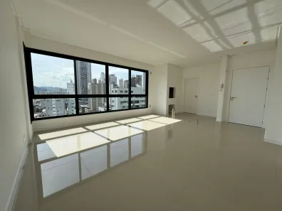 Apartamento com 3 Quartos à venda, 130m² no Centro, Balneário Camboriú