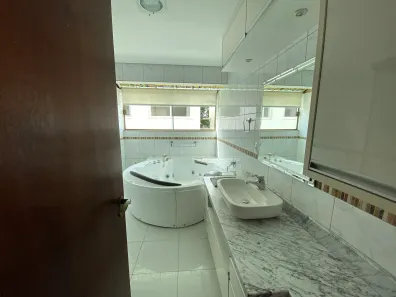Casa de Condomínio com 3 Quartos à venda, 236m² no Vila Oliveira, Mogi das Cruzes