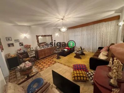 Casa com 3 Quartos à venda, 218m² no Bosque da Saúde, São Paulo