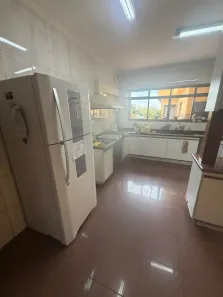 Casa com 4 Quartos para alugar, 400m² no Bosque da Saúde, São Paulo