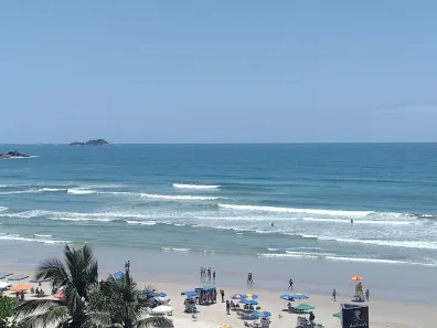 Apartamento com 2 Quartos à venda, 74m² no Pitangueiras, Guarujá