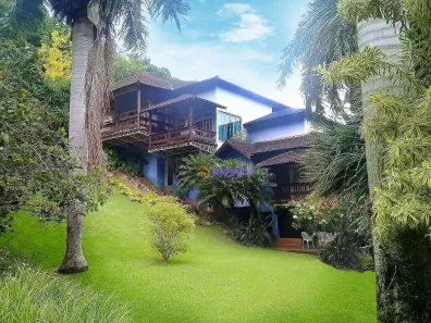 Casa de Condomínio com 3 Quartos à venda, 520m² no Engenho do Mato, Niterói
