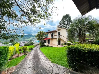 Casa com 2 Quartos para venda ou aluguel, 200m² no Floresta, Estância Velha