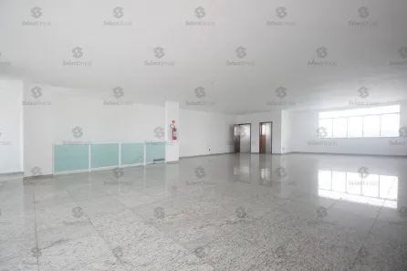 Sala Comercial para alugar, 200m² no Jardim Itapeva, Mauá