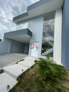 Sobrado com 3 Quartos à venda, 243m² no Loteamento Villa Branca, Jacareí