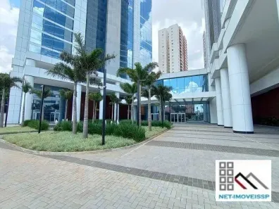 Sala Comercial à venda, 900m² no Parque Industrial Tomas Edson, São Paulo