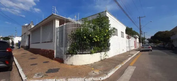 Casa com 3 Quartos para alugar, 350m² no Centro, Itu