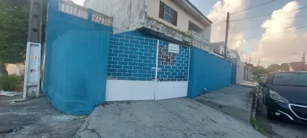 Casa com 3 Quartos para alugar, 150m² no Farol, Maceió