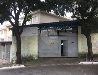 Galpão/Depósito/Armazém à venda, 230m² no Vila São Vicente, São Paulo