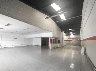 Galpão/Depósito/Armazém para alugar, 900m² no Silveira, Belo Horizonte