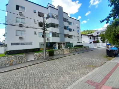 Apartamento com 2 Quartos para alugar, 89m² no Ponta Aguda, Blumenau