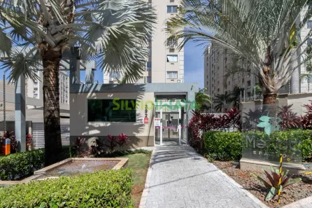 Apartamento com 3 Quartos para alugar, 70m² no Loteamento Malbec, Maringá