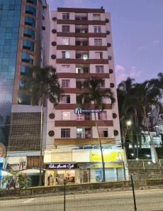 Apartamento com 2 Quartos para alugar, 65m² no Centro, Juiz de Fora
