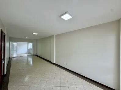 Apartamento com 4 Quartos à venda, 134m² no Setor Bela Vista, Goiânia