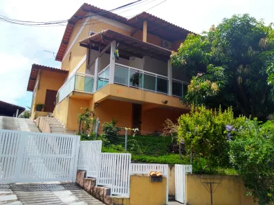 Casa de Condomínio com 4 Quartos à venda, 227m² no Sapê, Niterói
