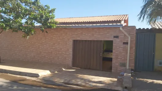 Casa com 3 Quartos à venda, 195m² no Jardim das Oliveiras, Senador Canedo