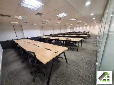 Sala Comercial com 1 Quarto para alugar, 244m² no Vila Olímpia, São Paulo