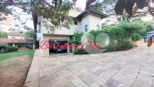 Casa com 4 Quartos para alugar, 268m² no Vila Albertina, São Paulo