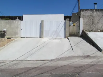 Casa com 1 Quarto para alugar, 55m² no Pinheirinho, Curitiba