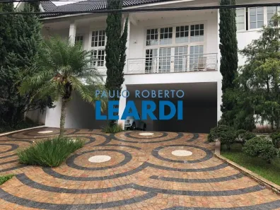 Casa de Condomínio com 5 Quartos à venda, 886m² no Arujá 5, Arujá