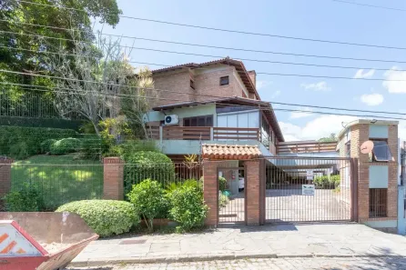 Casa de Condomínio com 3 Quartos à venda, 205m² no Jardim Isabel, Porto Alegre