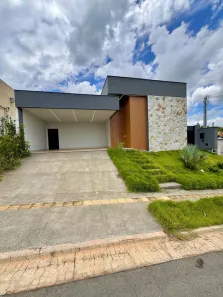 Casa de Condomínio com 3 Quartos à venda, 197m² no Jardins Bolonha, Senador Canedo