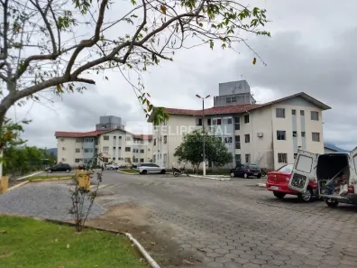 Apartamento com 2 Quartos à venda, 51m² no Centro, Palhoça