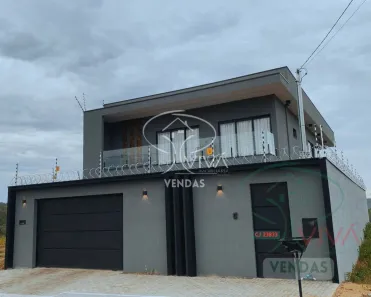 Sobrado com 4 Quartos à venda, 253m² no Setor Lago Sul, Caldas Novas