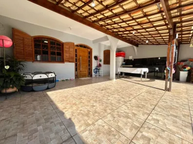 Casa com 3 Quartos à venda, 187m² no Jardim Leblon, Belo Horizonte