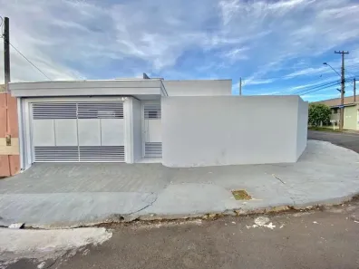 Casa com 3 Quartos à venda, 100m² no Jardim Santa Antonieta, Marília