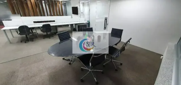 Sala Comercial para alugar, 368m² no Vila Olímpia, São Paulo