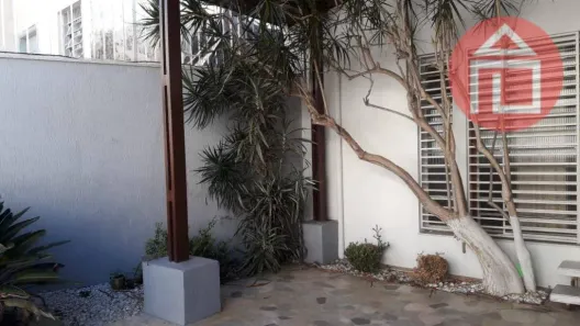 Casa com 4 Quartos à venda, 273m² no Centro, Bragança Paulista