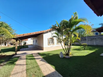 Casa de Condomínio com 2 Quartos para alugar, 281m² no Jardim Tereza Cristina, Jundiaí