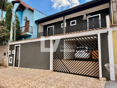 Sobrado com 4 Quartos à venda, 235m² no Vila Manoel Ferreira, Campinas