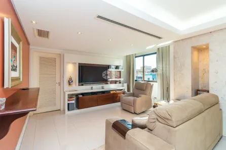 Apartamento com 3 Quartos à venda, 201m² no Mont Serrat, Porto Alegre