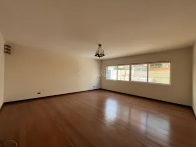 Casa com 3 Quartos à venda, 240m² no Centro, Piracicaba