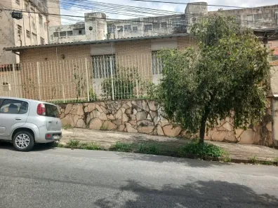 Casa com 4 Quartos à venda, 405m² no São Lucas, Belo Horizonte