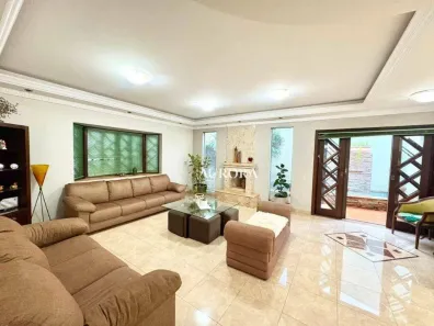 Casa com 4 Quartos à venda, 250m² no Andrade, Londrina